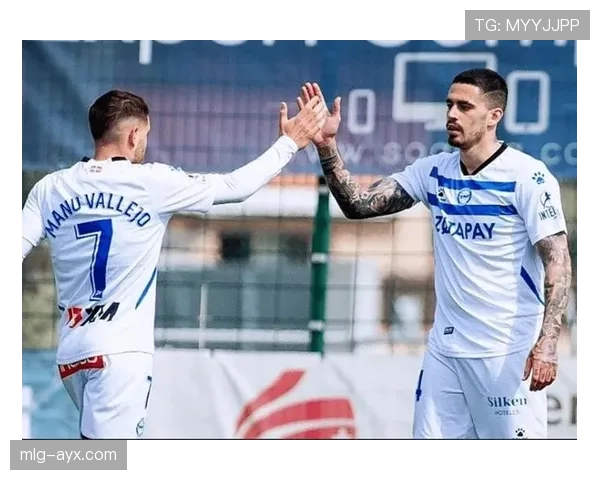 西甲焦点球员闪耀赛场，助力球队豪取连胜