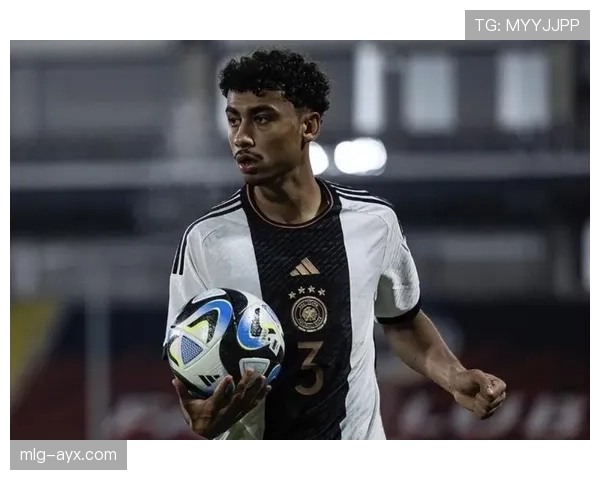 德甲新星观察：多位年轻球员本赛季表现稳健值得关注