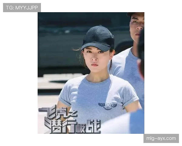 傅海峰退役后住广州豪宅，每天五点起床遛弯像在拍港剧